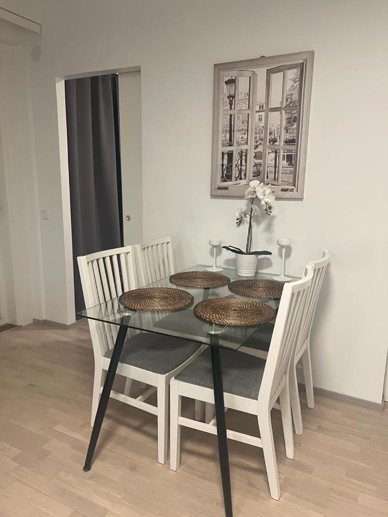 Modern City Apartment With Sauna Nearby The Airport Vantaa Bagian luar foto